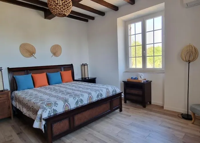 Bed & Breakfast Lou Paradou Luberon 3*